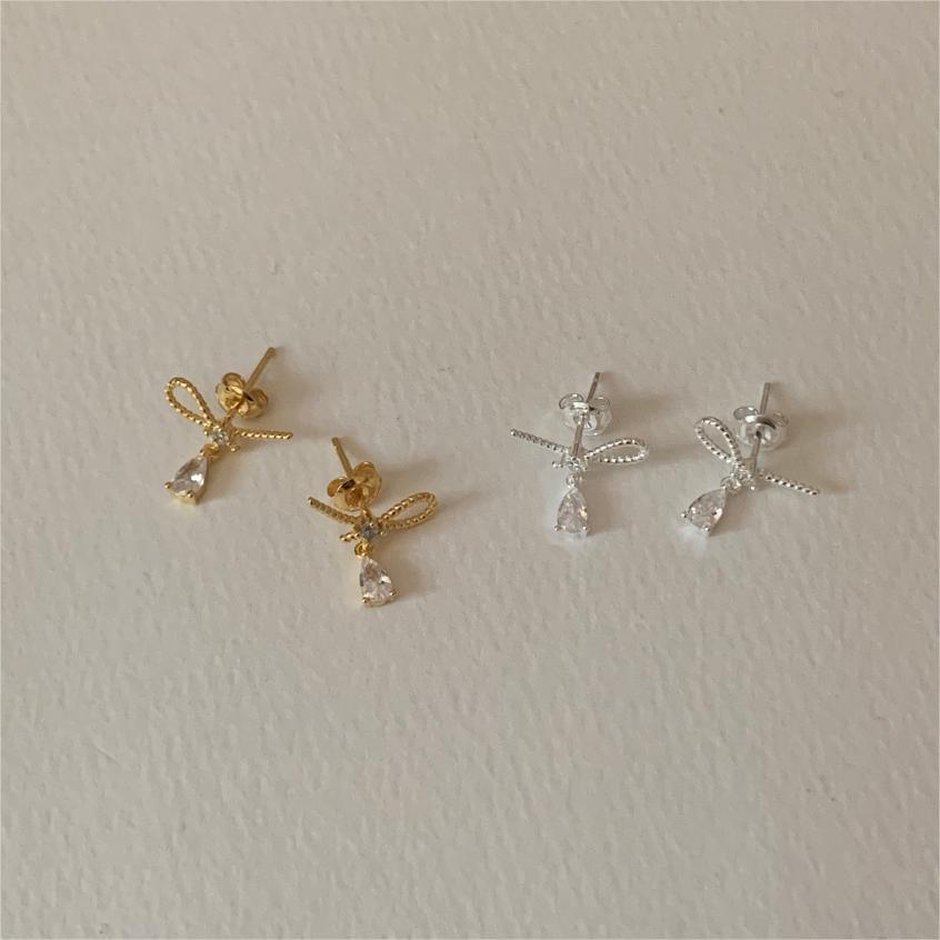 Minimalist Sweet 925 Sterling Silver Plated Geometric Letter Stud Earrings with Cubic Zirconia
