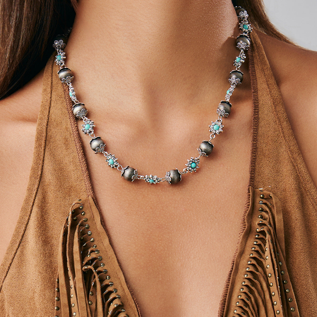 Collar de cadena con dije de aleación chapada en capas para mujer, estilo vintage, con diseño de toro y corazón
