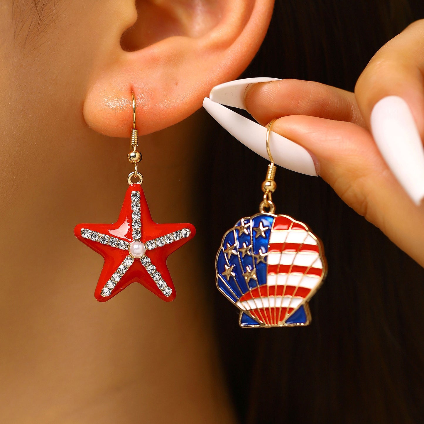 Set di bracciale e orecchini da donna placcati in lega di zinco, con motivo a stelle della bandiera americana