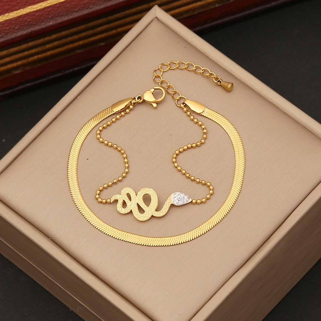 Pulsera de Acero Inoxidable con Forma de Serpiente Estilo INS con Acabado Chapado para Mujer