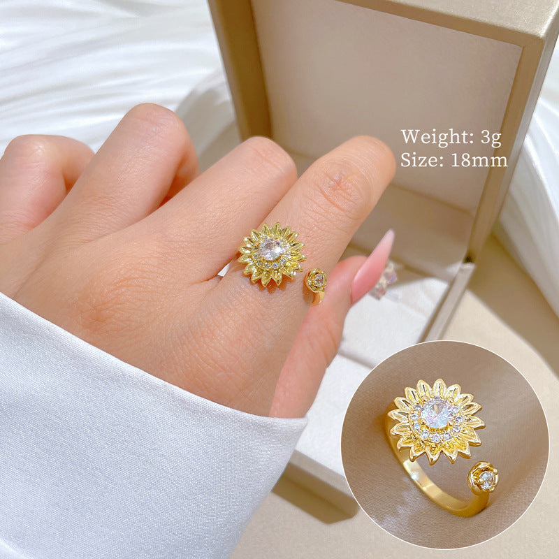 Set di collana con pendente floreale e orecchini in elegante acciaio al titanio con intarsio di strass da donna