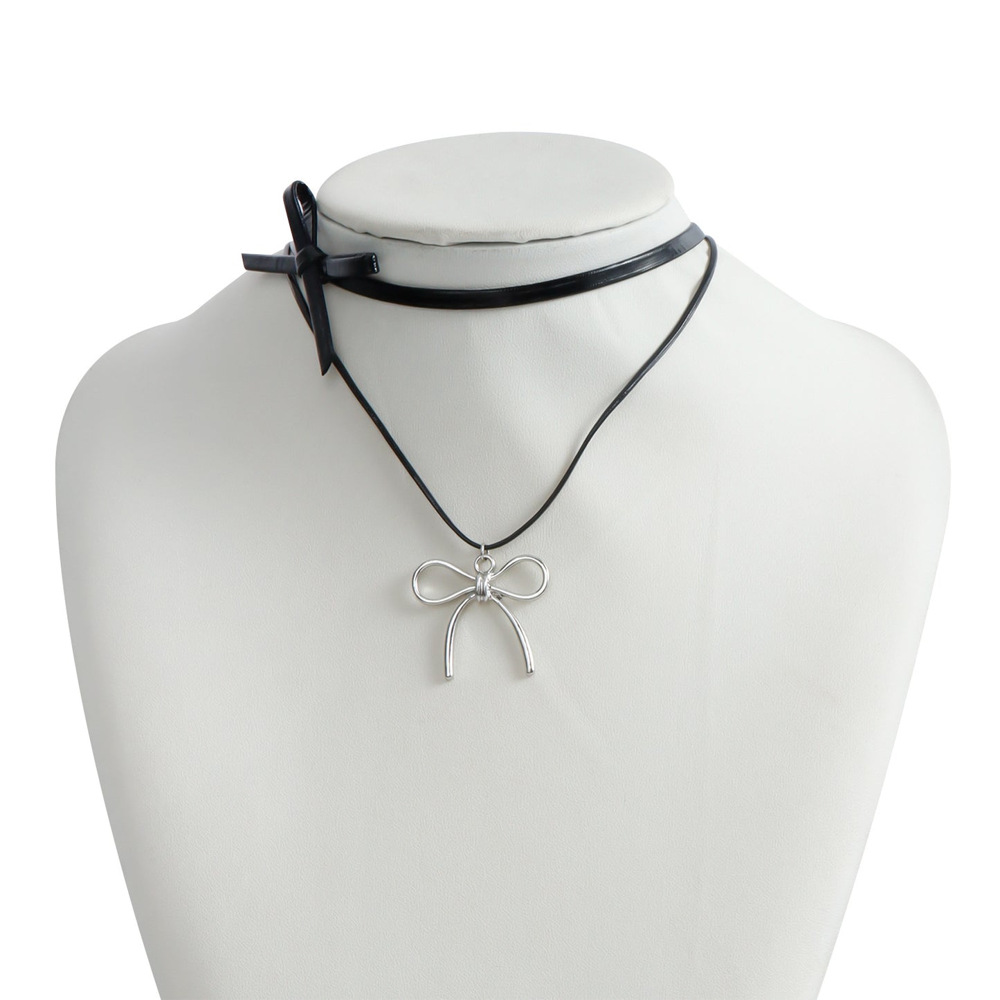 Collana pendente a forma di fiocco minimalista da donna in lega con finitura placcata e delicata catena a clavicola