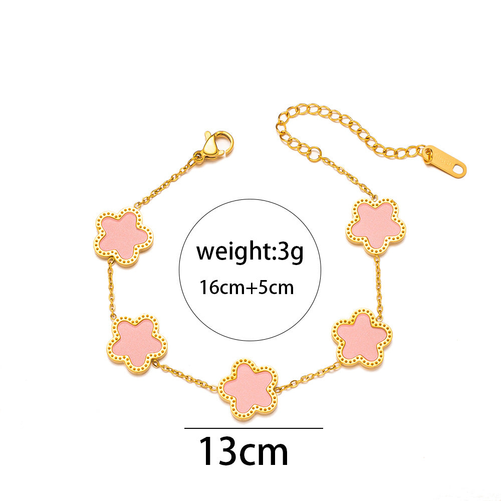 Elegante pulsera de acero inoxidable con flor de cinco pétalos y chapado en oro de 18 quilates para mujer, accesorio de lujo con diseño floral minimalista