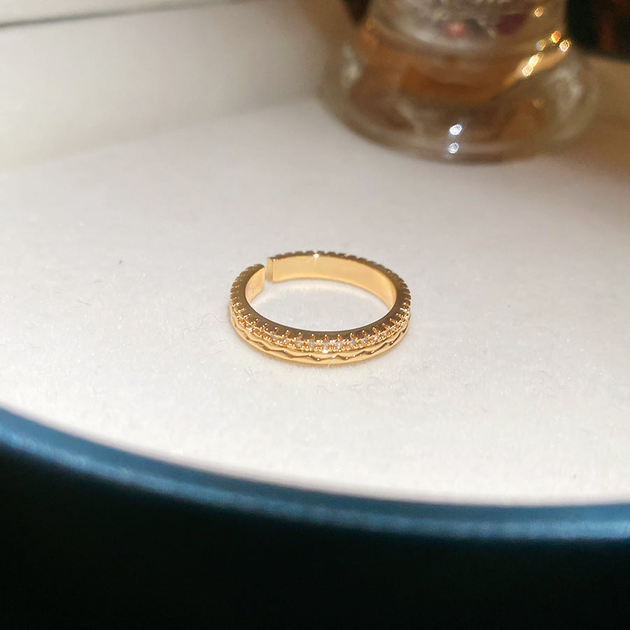 Anillo Abierto Geométrico de Lujo con Cruz, Baño de Oro de 18K en Cobre con Circonita Cúbica para Mujer