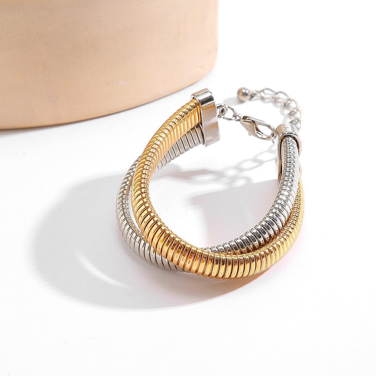 Collana girocollo da donna con catena a serpente geometrica minimalista