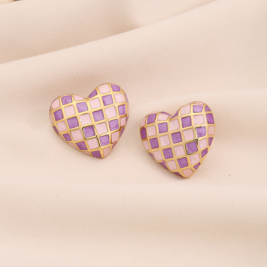 Minimalist Cold-Tone Heart-Shaped Stainless Steel Stud Earrings with Enamel Finish