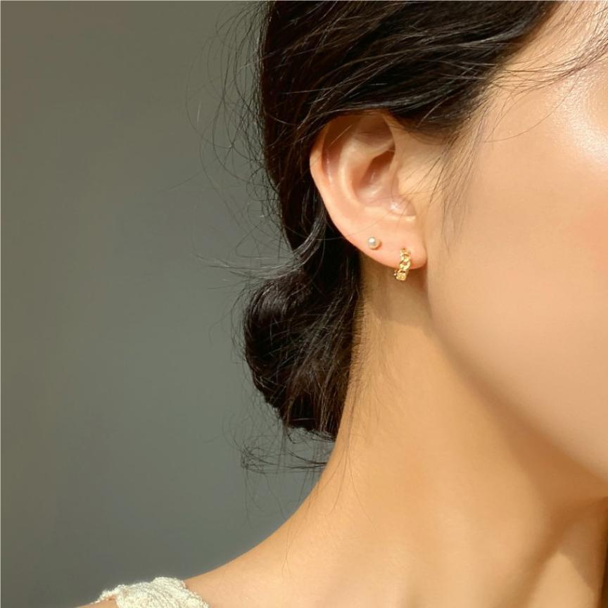Dulces pendientes de plata de ley 925 con diseño floral geométrico y cadena tipo cable para mujer