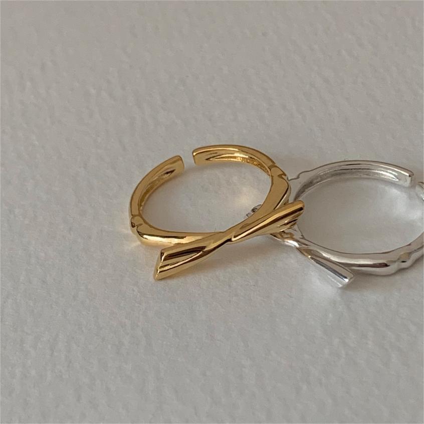 Anello aperto geometrico con cuore minimalista in argento sterling 925 da donna
