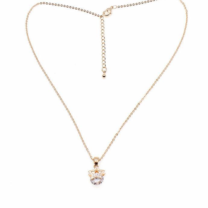 Minimalist Five-Point Star Pendant Necklace for Women in Titanium Steel with Plated Finish Short Clavicle Chain