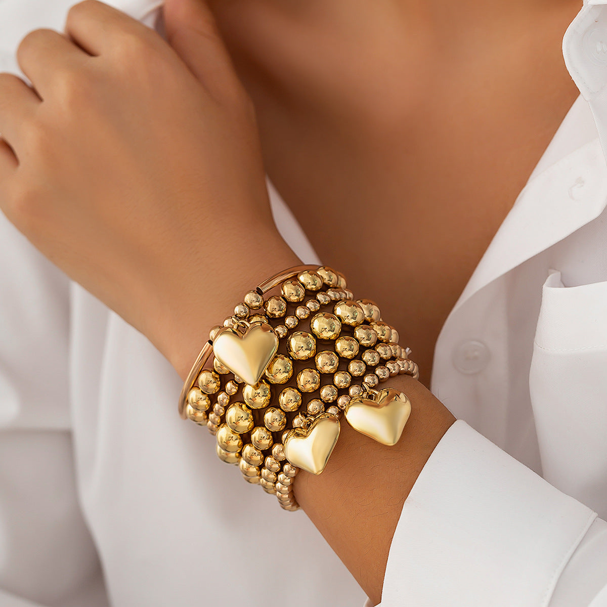 Minimalist Heart Hollow Plated Resin Beaded Bracelet Set for Women