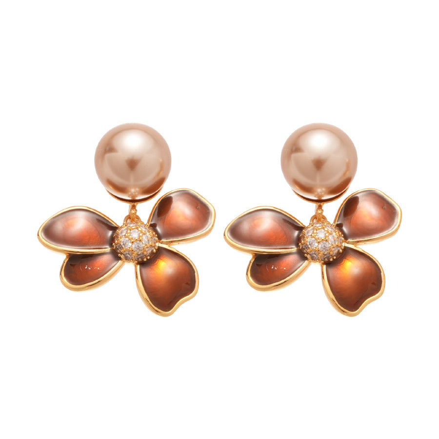 Orecchini vintage floreali con perle, perni in argento sterling 925 placcato oro 18 carati e dettagli in smalto