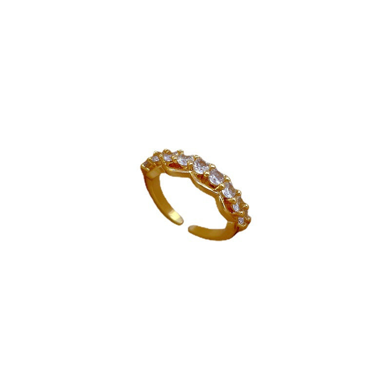 Anillo Minimalista de Latón con Forma de Corona y Baño de Oro para Mujer