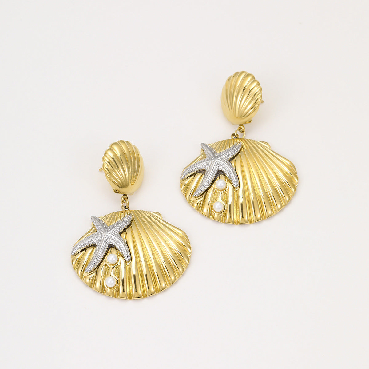 Fashionable Ocean-Inspired Starfish Pearl and Shell Stud Earrings in Stainless Steel with Plated Finish for Women