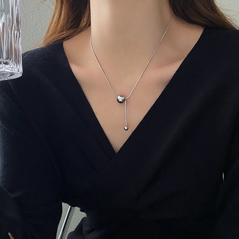 Collana Minimalista con Pendente a Sfera Geometrico in Acciaio al Titanio Placcato Oro per Donna, Catena a Serpente, Gioielli Estivi per la Clavicola