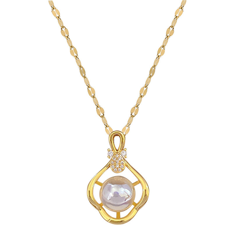 Luxury Geometric Moon Pendant Necklace in Titanium Steel with Rhinestone Inlay for Unisex Collar Chain