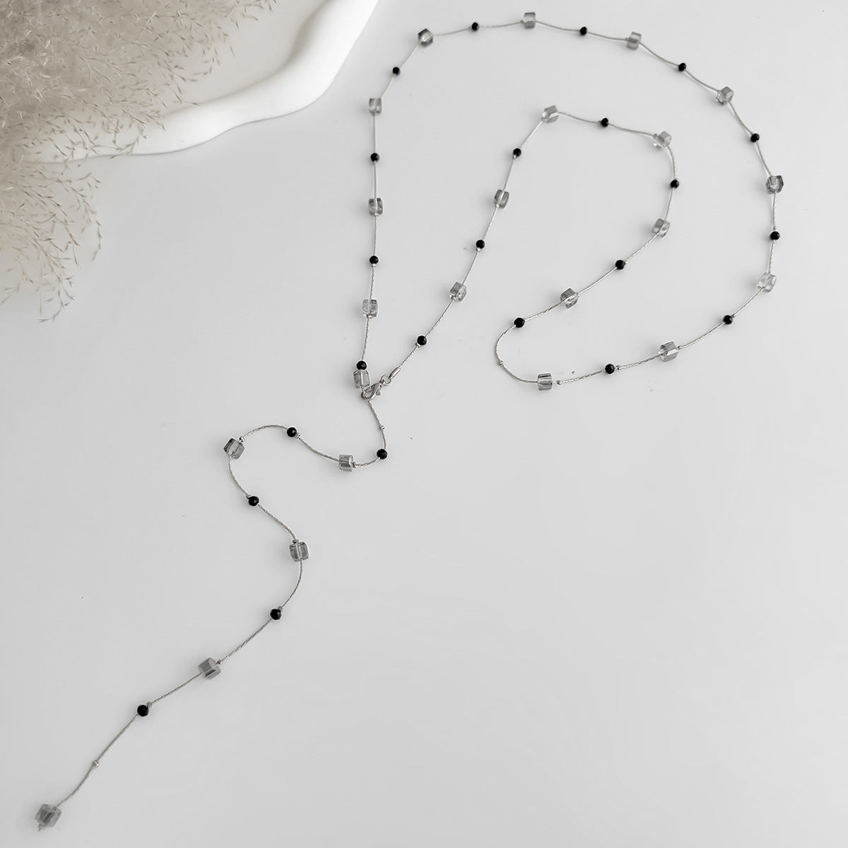 Streetwear Geometric Square Crystal Pendant Plated Brass Necklace for Women