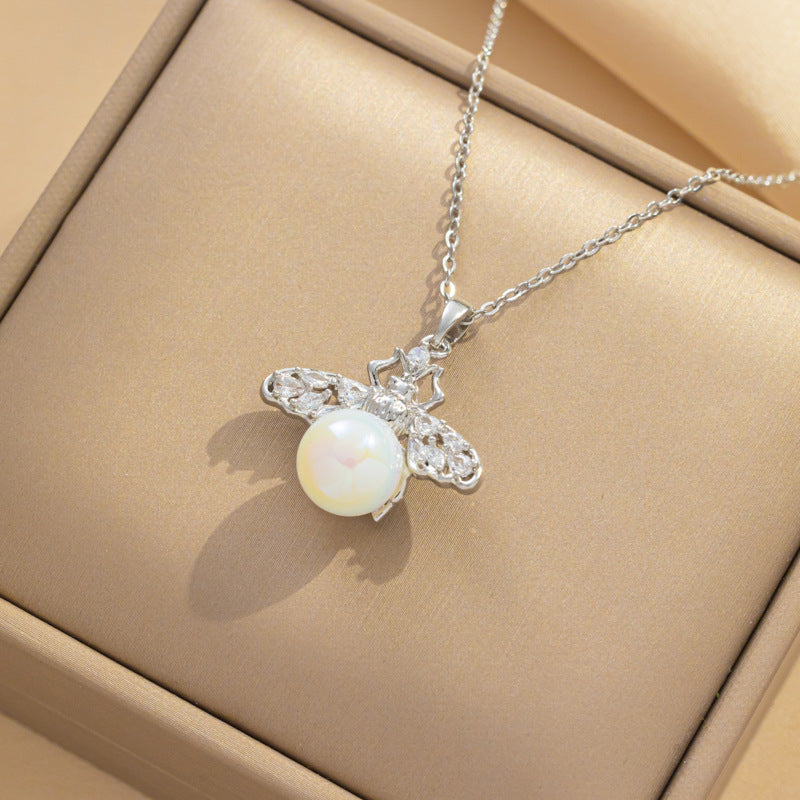 Minimalist Bee-Shaped Titanium Steel Necklace with Mother-of-Pearl Pendant, Electroplated Finish, O-Chain, Lightweight for Women