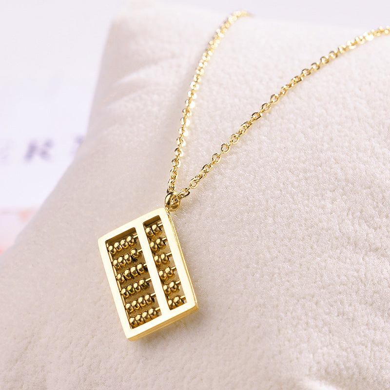 Minimalist Geometric Titanium Steel Rose Gold Plated O-Chain Necklace for Women with Square Pendant