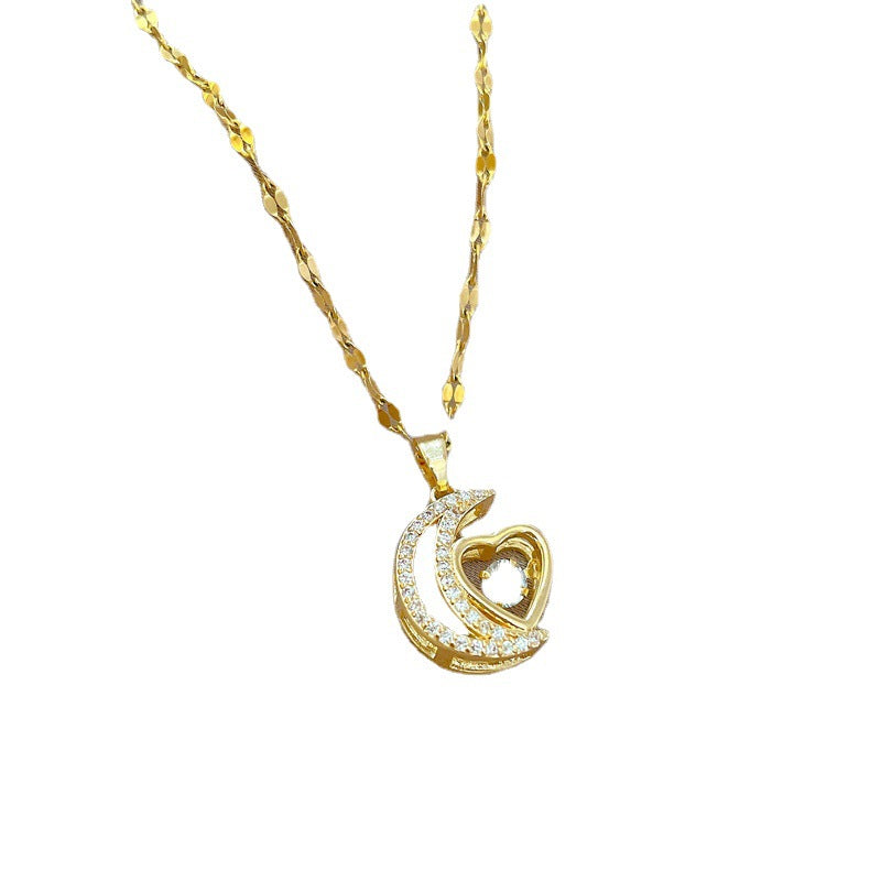 Collar de lujo para mujer con corazón de luna y circonitas incrustadas de acero de titanio