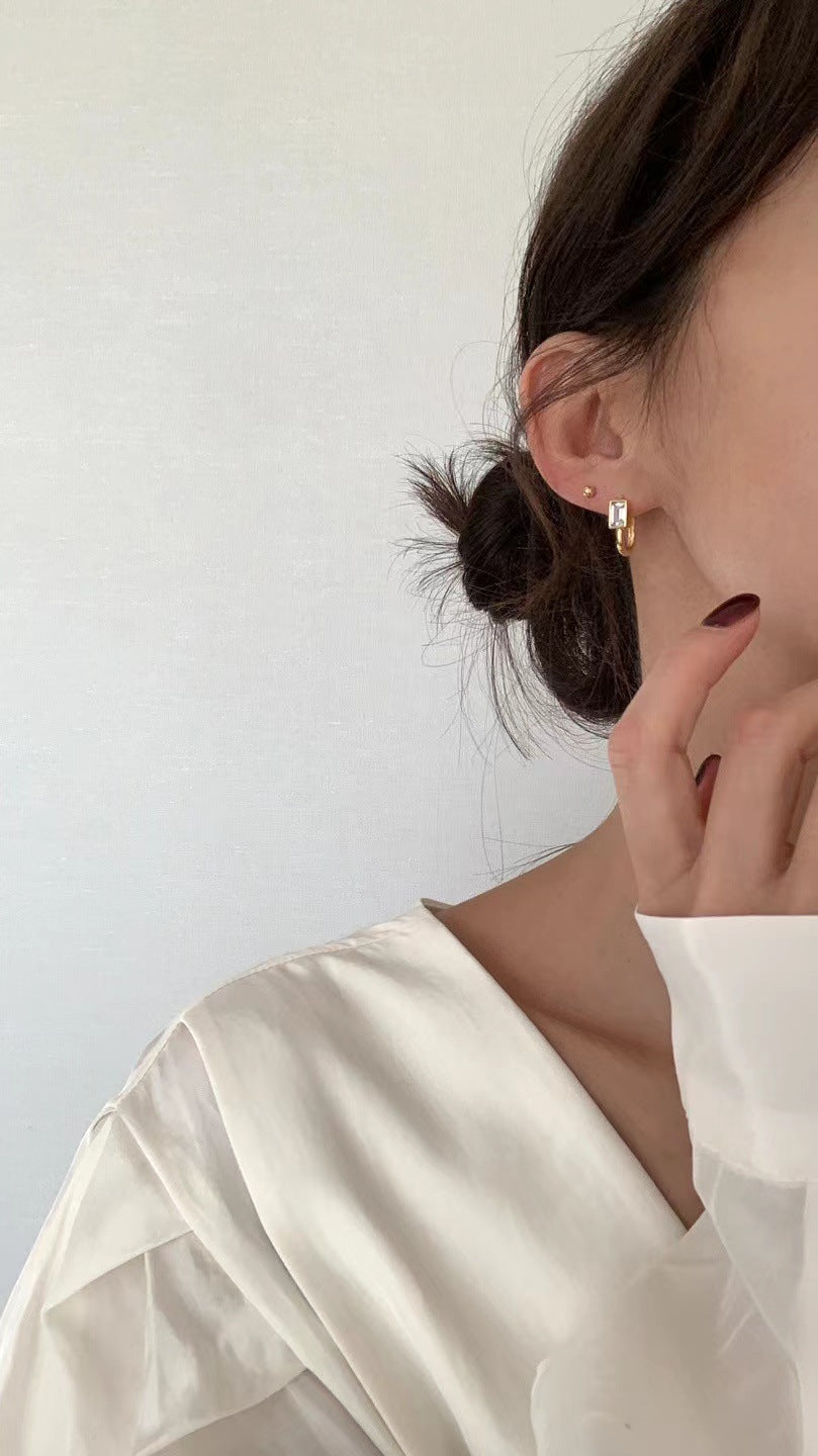 Pendientes Minimalistas de Plata de Ley 925 con Forma de Gota de Agua y Perla Incrustada para Mujer