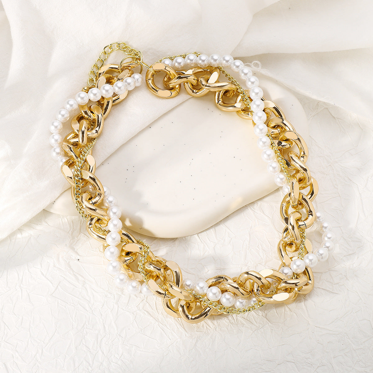 Collar multicapa vintage geométrico de perlas para mujer, cadena de aleación con incrustaciones de perlas de imitación