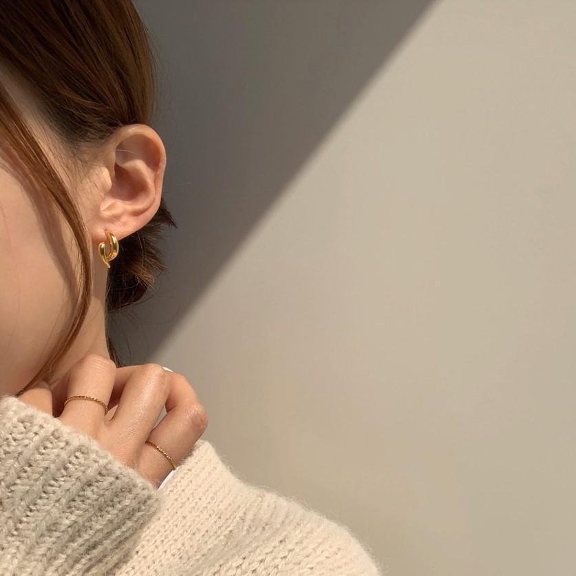 Orecchini a Perno Minimalisti in Argento con Motivo a Fulmine in Argento Sterling 925, Finitura Galvanizzata