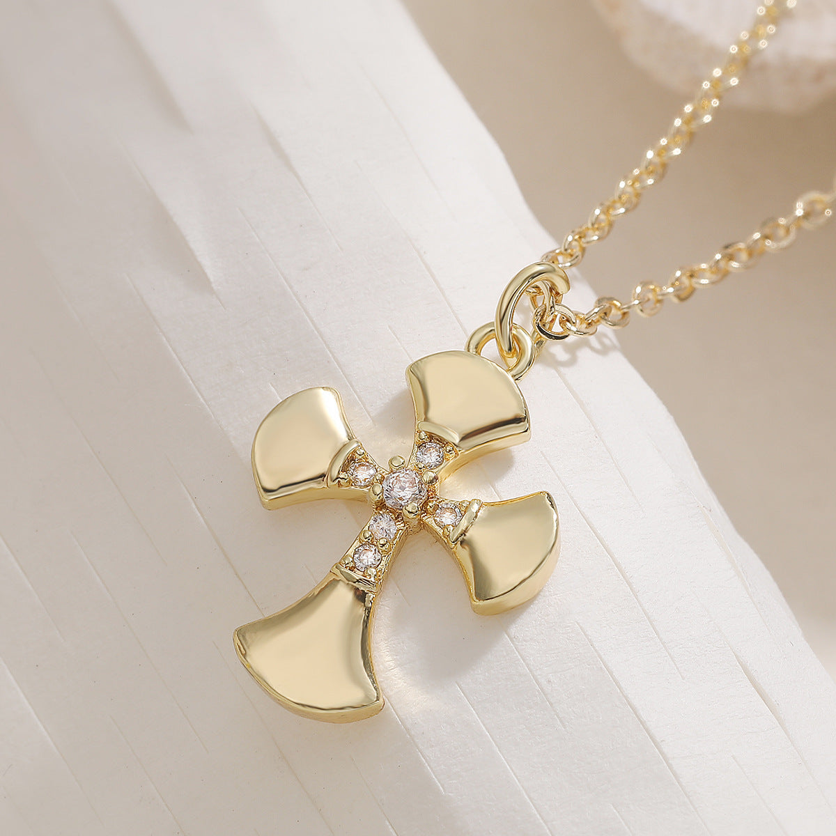 Minimalist 18K Gold Plated Brass Cross Pendant Necklace with Cubic Zirconia for Women