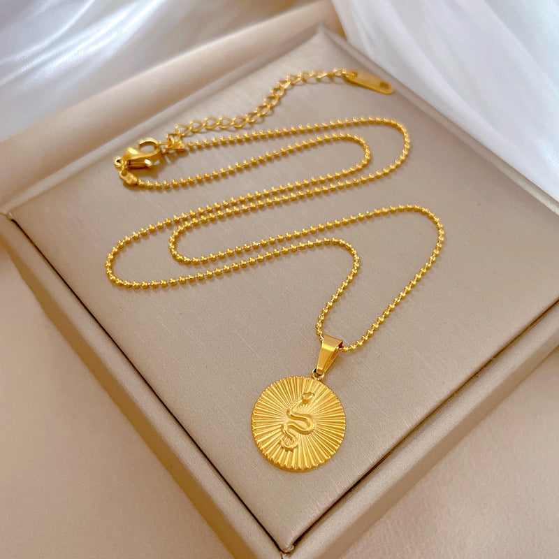 Collana a Catena Serpente Minimalista Geometrica in Acciaio Titanio con Placcatura in Oro per Donna e Uomo