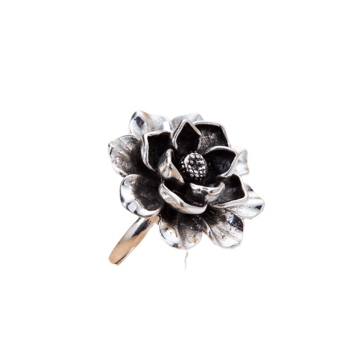 Vintage Floral Ring for Women with Zinc Alloy Construction Adjustable Open Band Design Minimalist Petal Shape Hand Jewelry