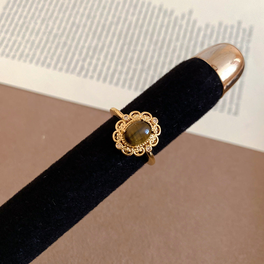 Anello da donna in rame placcato oro a forma geometrica in stile esotico con intarsio di zirconi