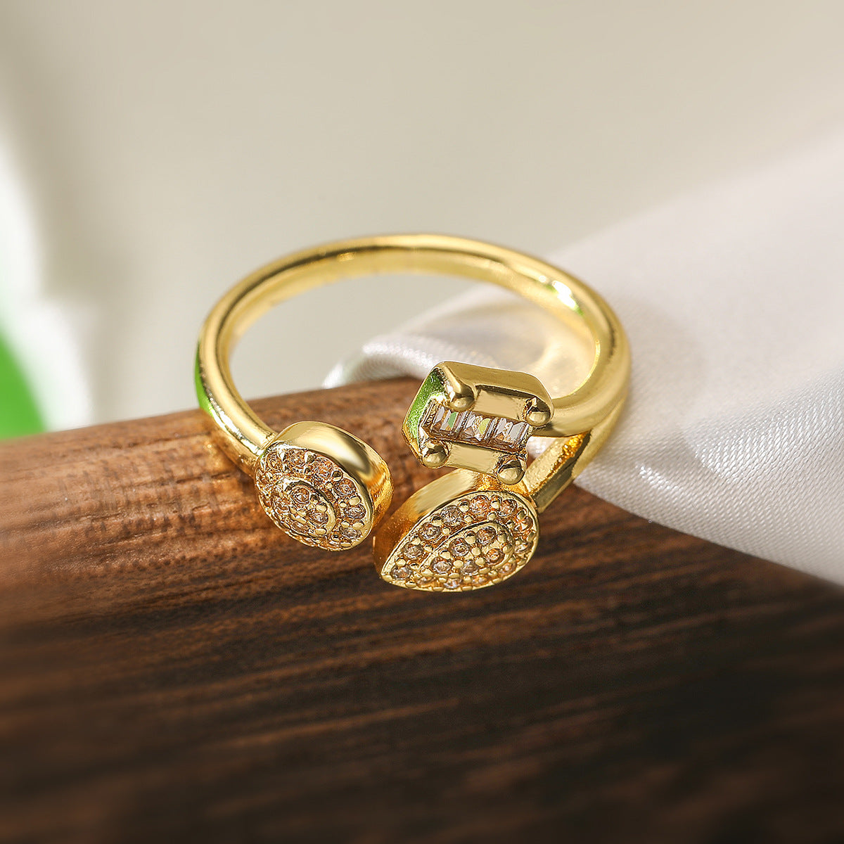 Minimalist Irregular Geometric Open Ring for Women in Brass with Gold Plating and Zircon