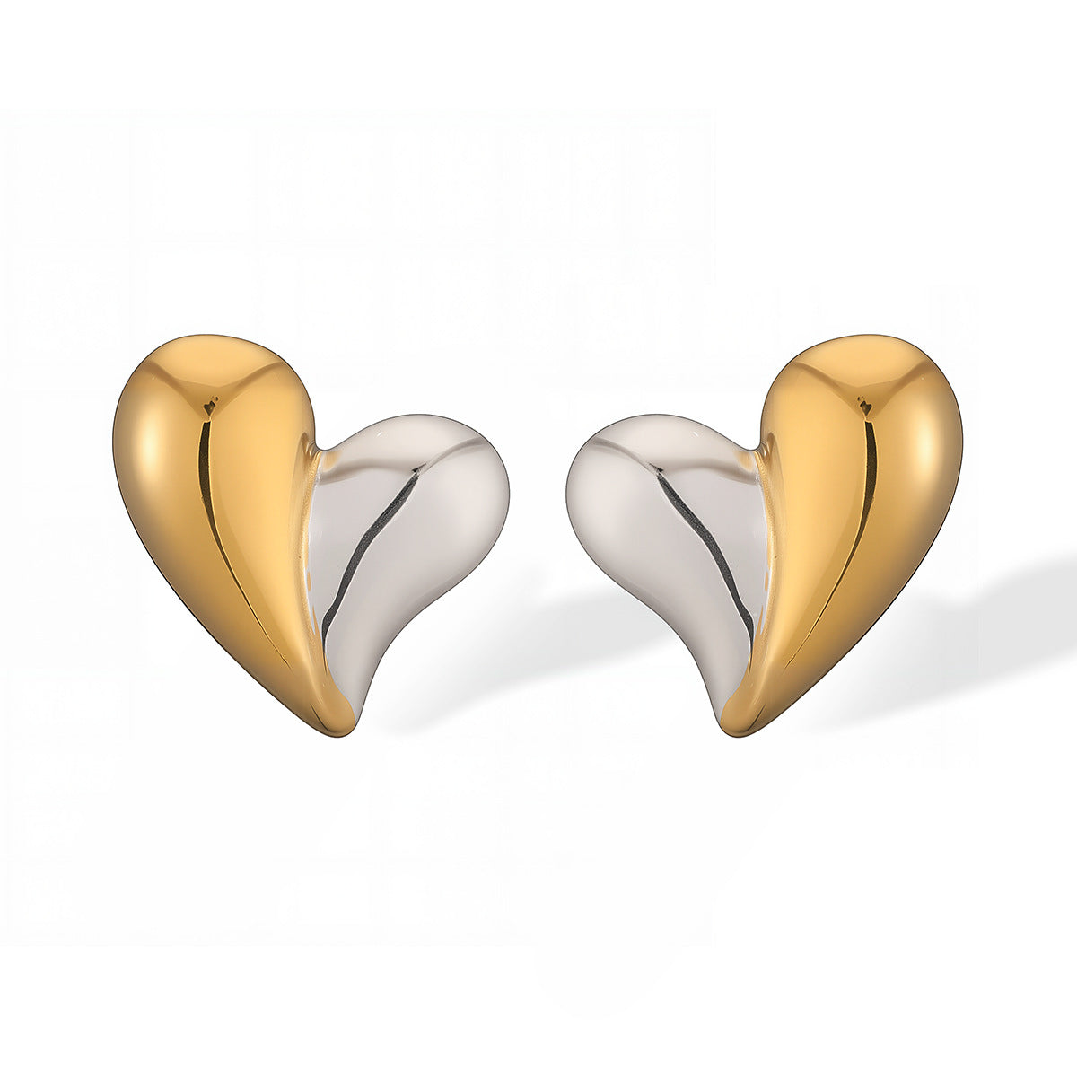 Orecchini a perno da donna a forma di cuore in acciaio inossidabile placcato oro, dal design geometrico minimalista, gioielli versatili per tutti i giorni