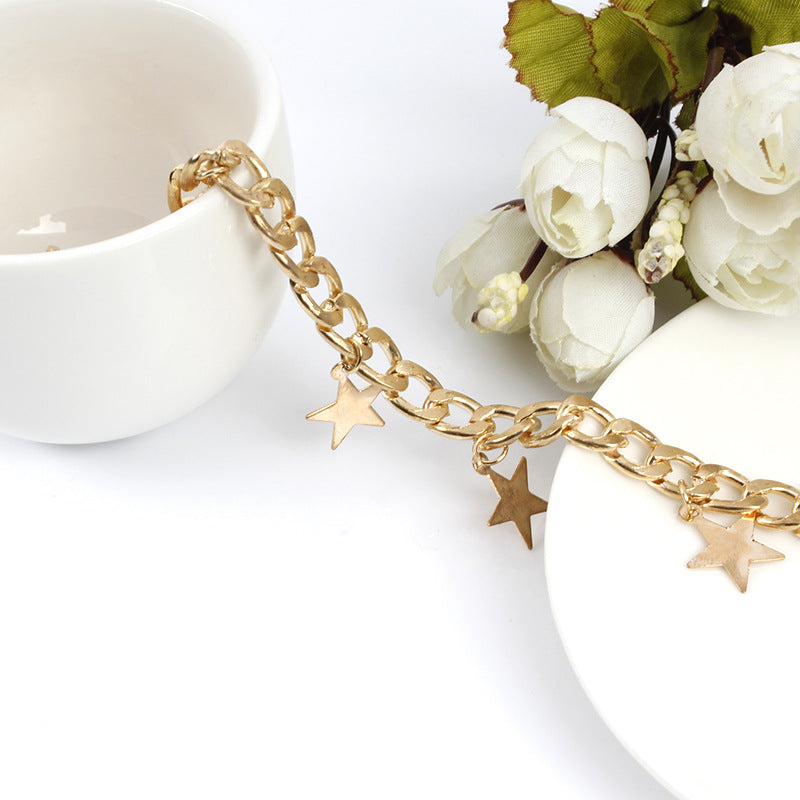 Minimalist Luxury Star Geometric Pendant Necklace Alloy Snake Chain