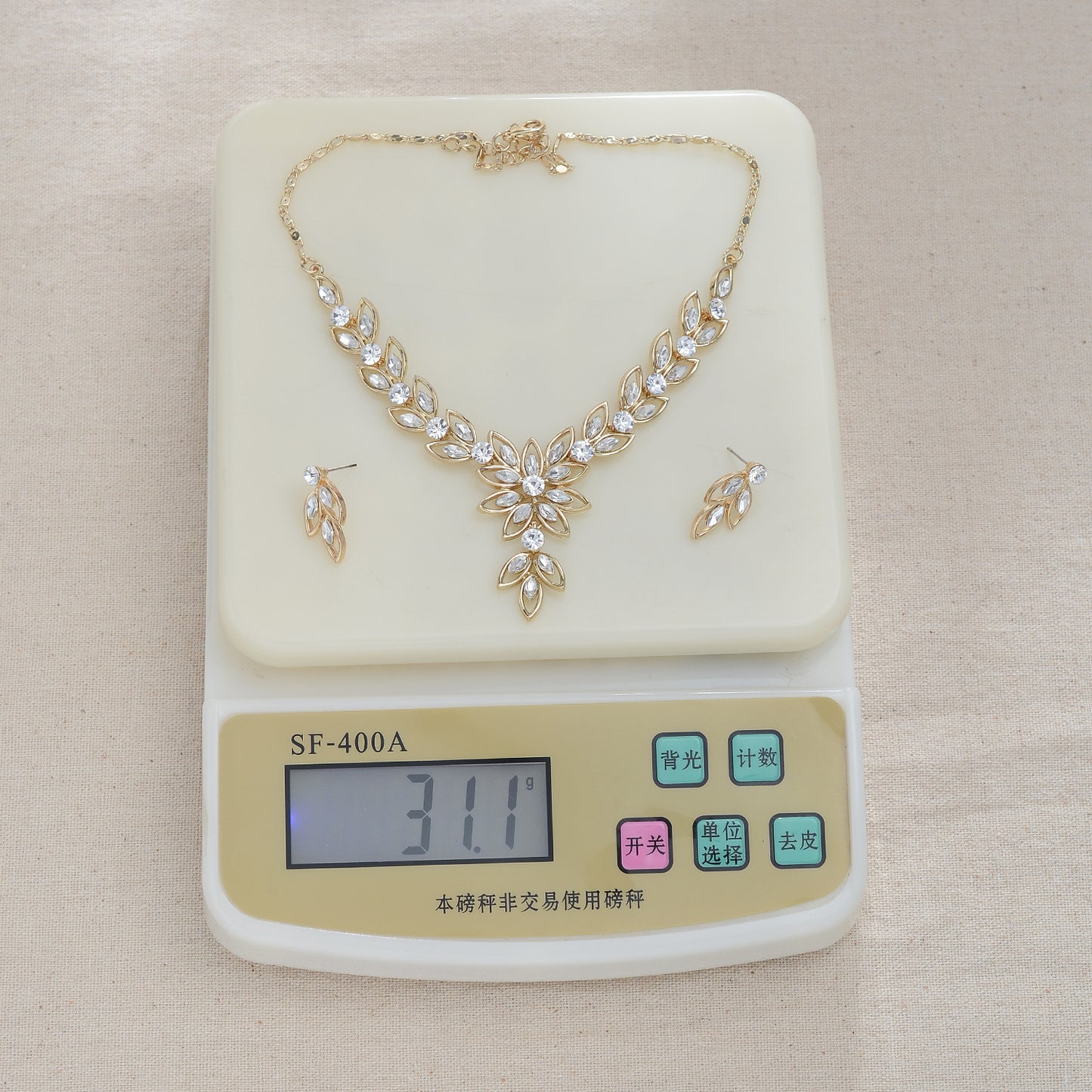 Elegante set collana e orecchini da donna a forma di goccia con strass e lega, con catena Singapore