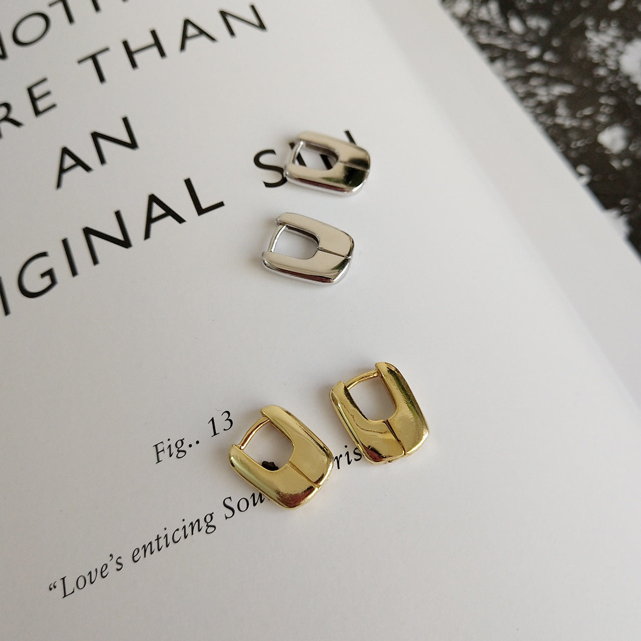 Minimalist 925 Sterling Silver Geometric Heart Oval Stud Earrings