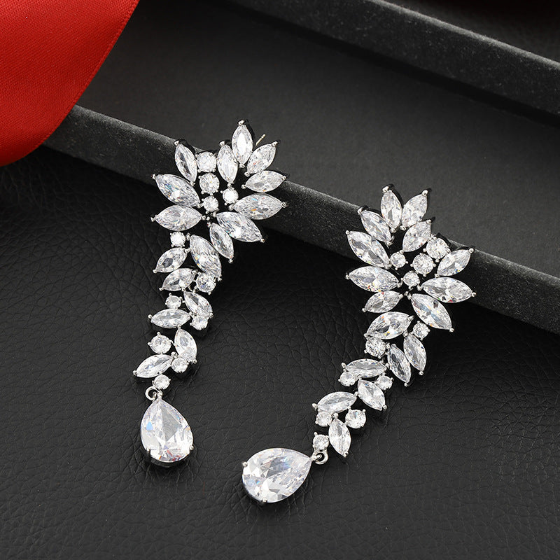 Sweet Fresh Teardrop Rhinestone Earrings Copper Wedding Party Jewelry