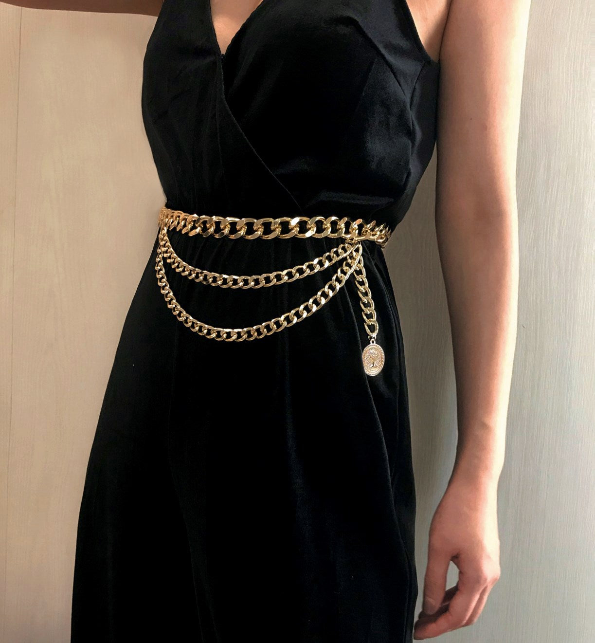 Vintage Multi-layer Chain Waist Chain for Women Plated Metal Body Chain with Tassels and Chains