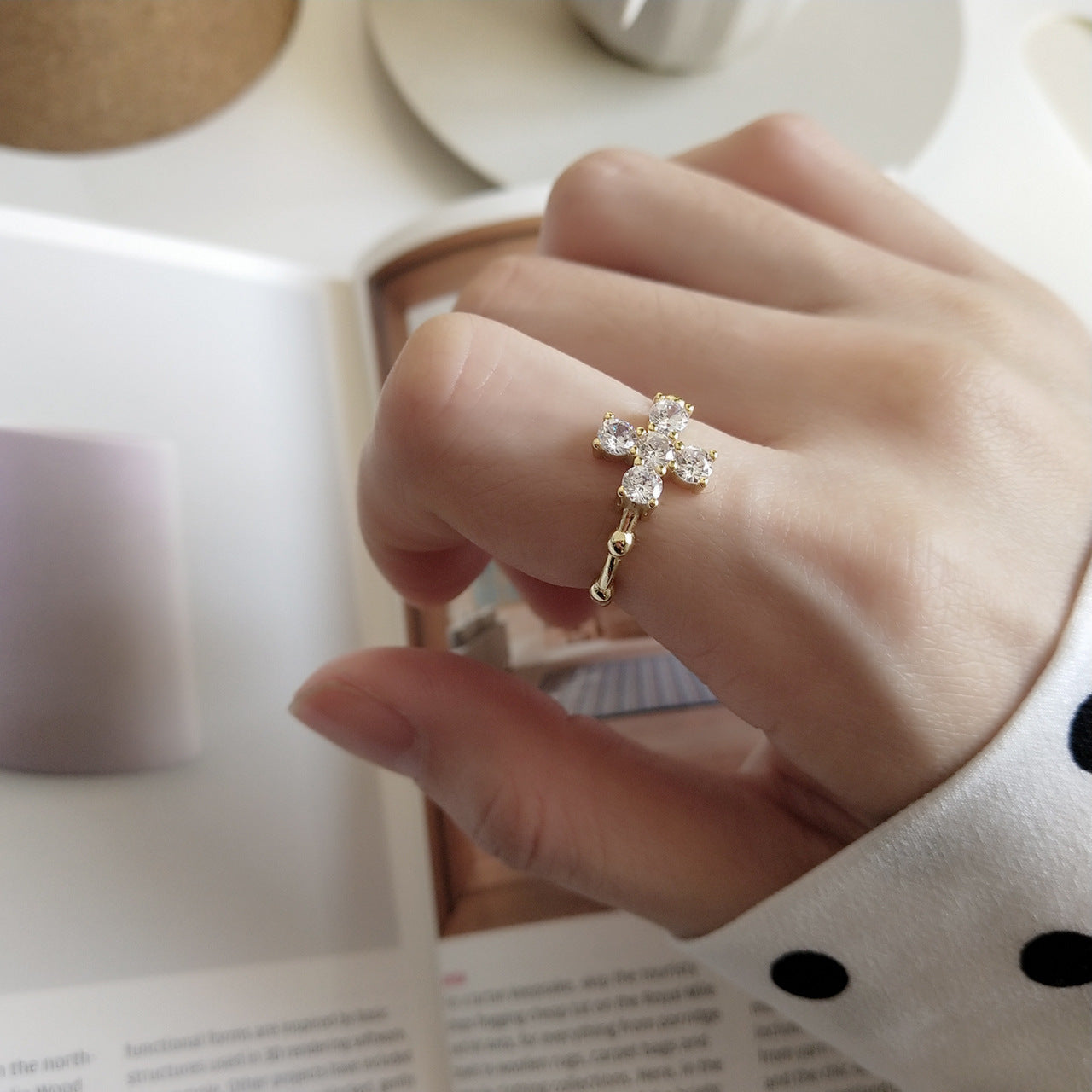 Minimalist Sweet 925 Sterling Silver Gold Plated Geometric Cross Ring with Cubic Zirconia