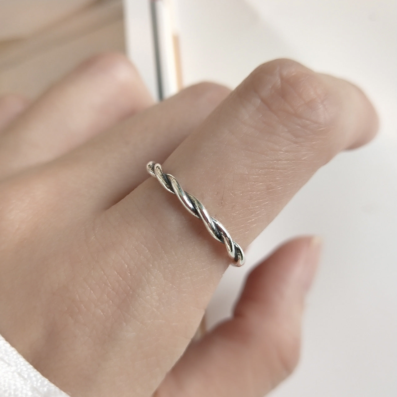 Anillo de corazón trenzado de plata de ley 925 vintage para mujer