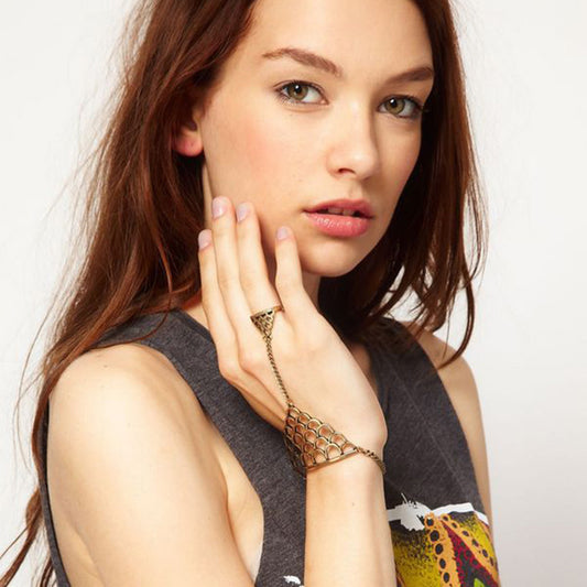 Exaggerated Hollow Fishnet Geometric Plated Alloy Bracelet for Women