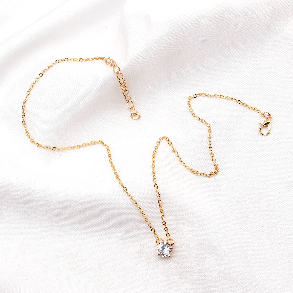 Minimalist Teardrop Zircon Pendant Necklace for Women Cross Chain Alloy Fashion Clavicle Jewelry