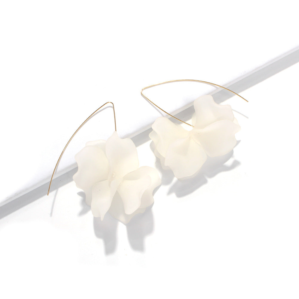 Pendientes colgantes de aleación con resina floral, dulces y atrevidos