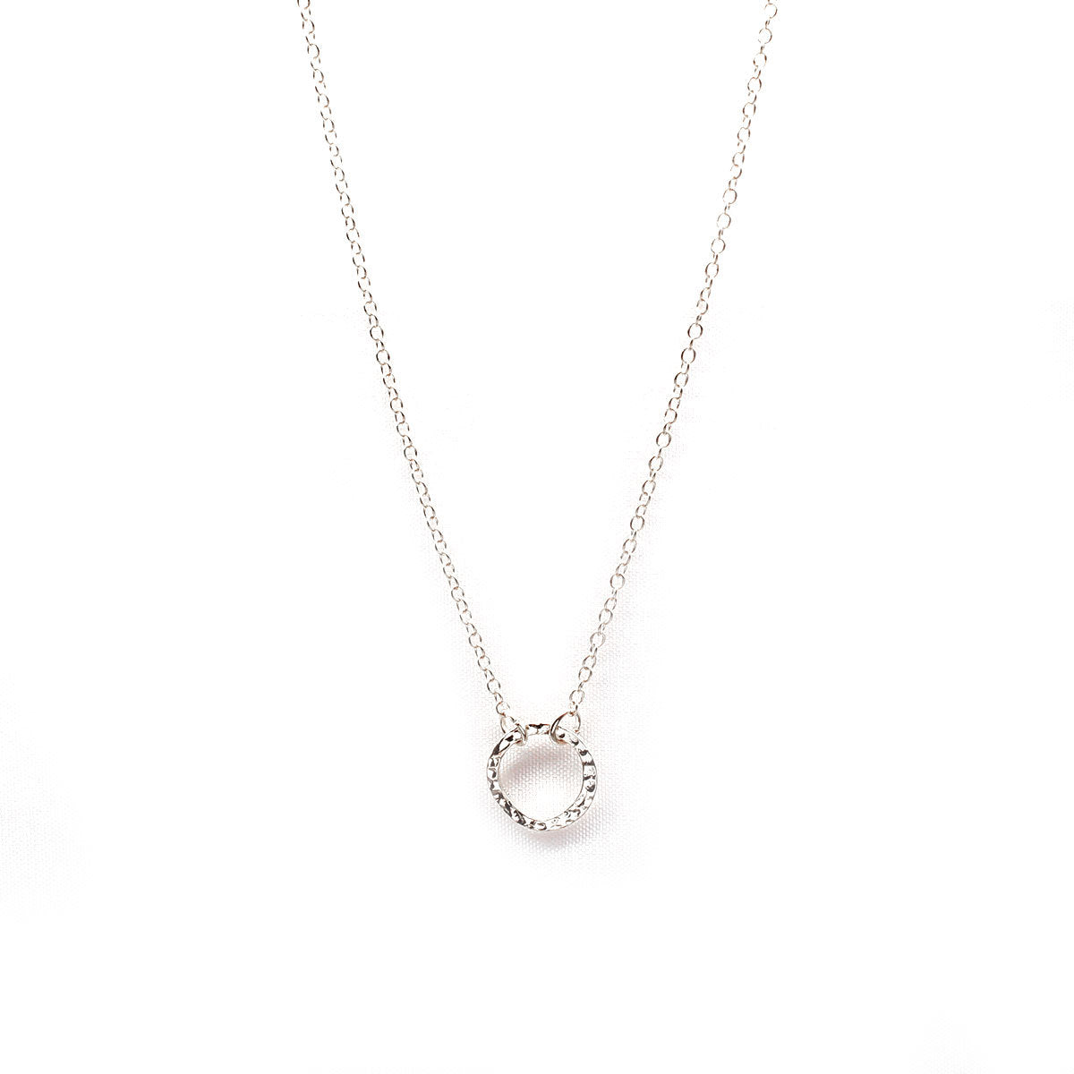 Fashion Creative Choker Necklace with Shield Circle Crescent Pendant in Alloy Plated Cross Chain