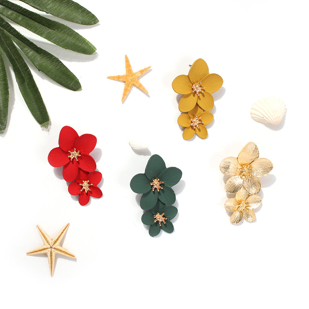 Pendientes de aleación con diseño geométrico dulce y atrevido