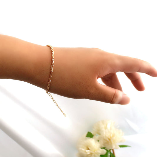 Pulsera geométrica de aleación para mujer, joyería de moda, accesorio de mano minimalista