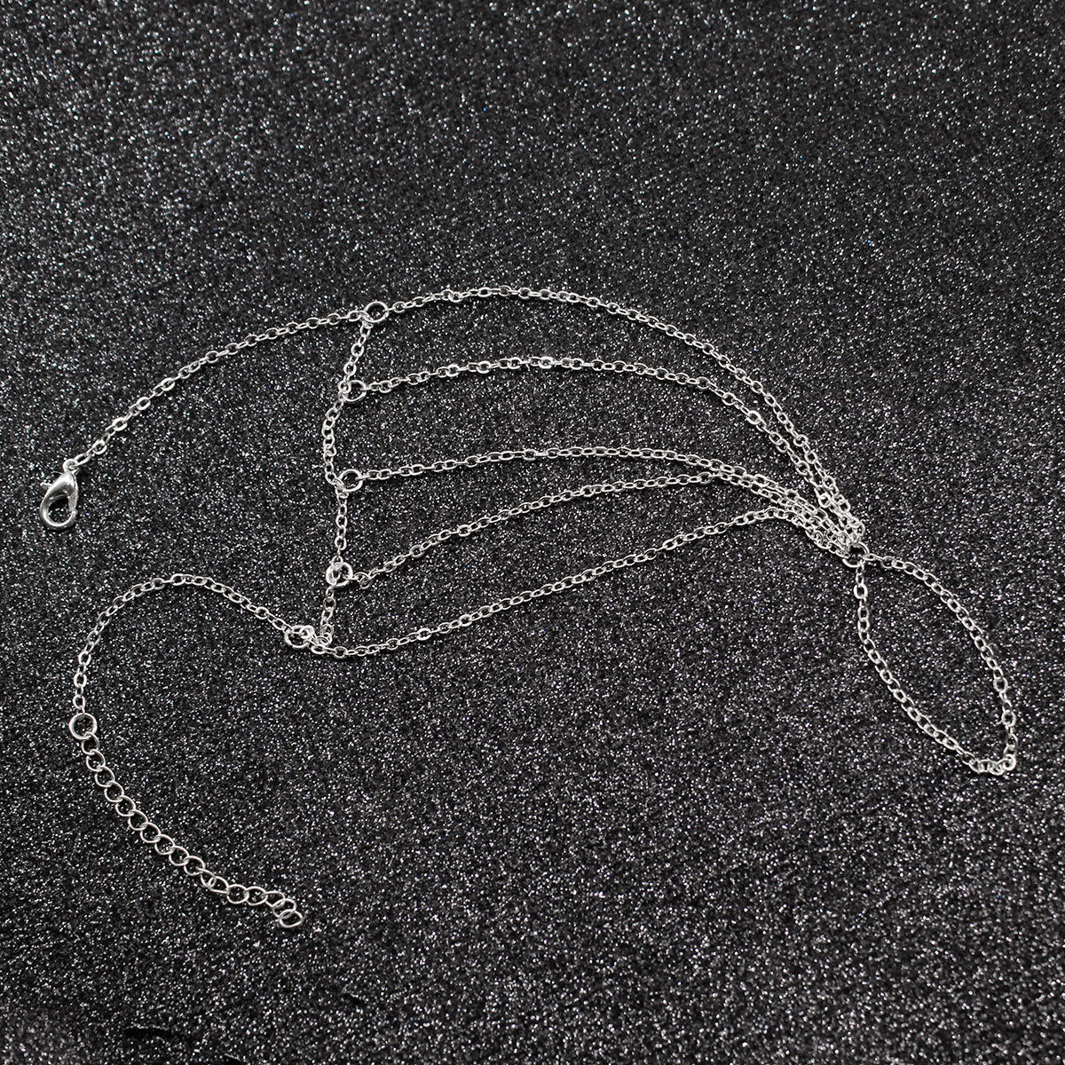 Women's Fringe Chain Bracelet Fashionable Layered Tassel Hand Chain Stylish Minimalist Jewelry Accessory