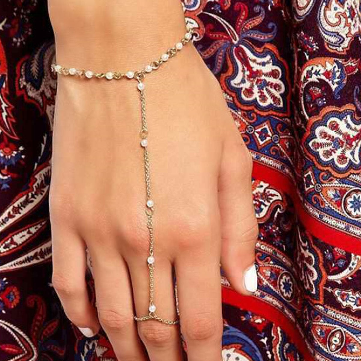 Hand-Strung Pearl Bracelet for Women Geometric Style Fashion Jewelry