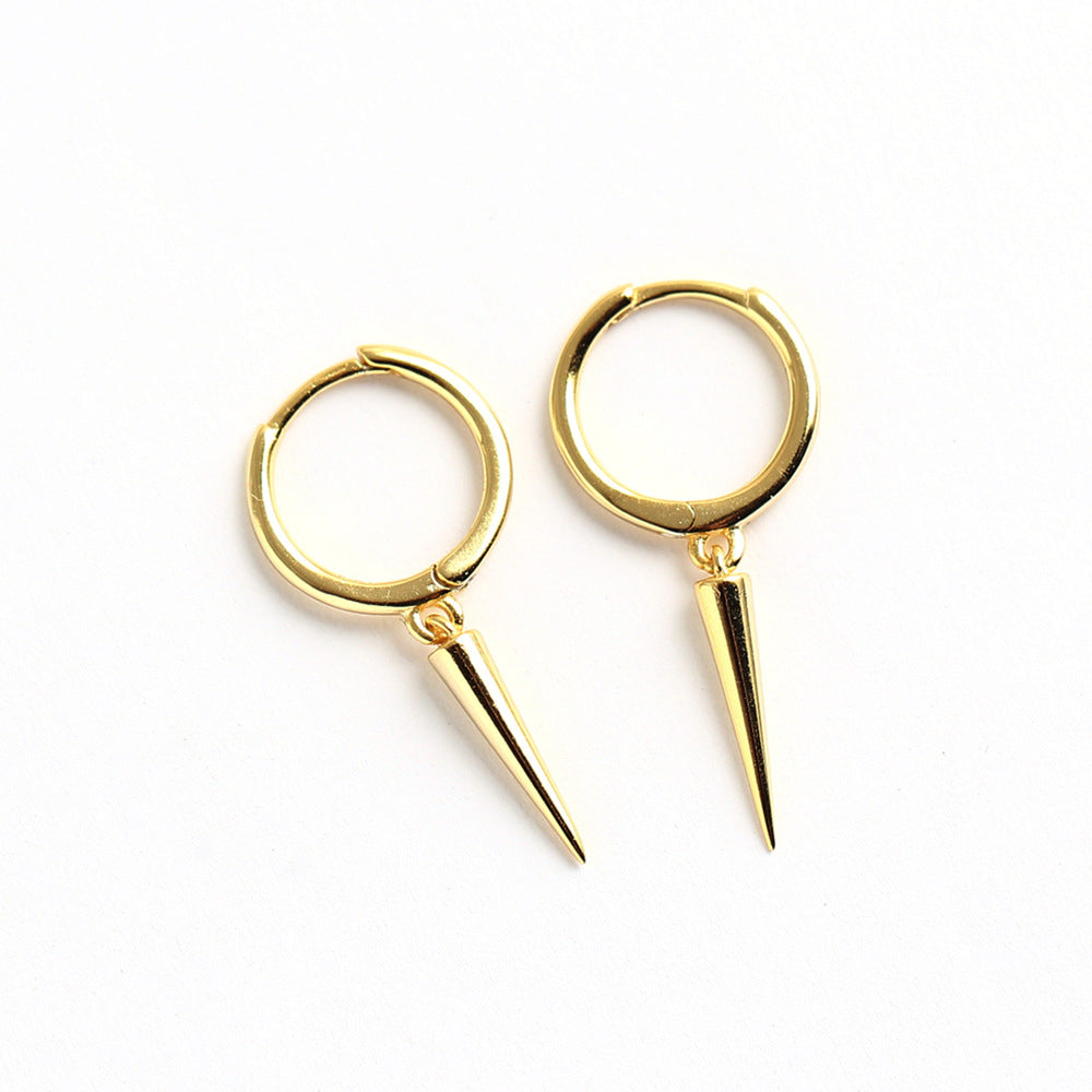 Orecchini a perno cono geometrico in argento sterling S925 con dettagli a rivetto