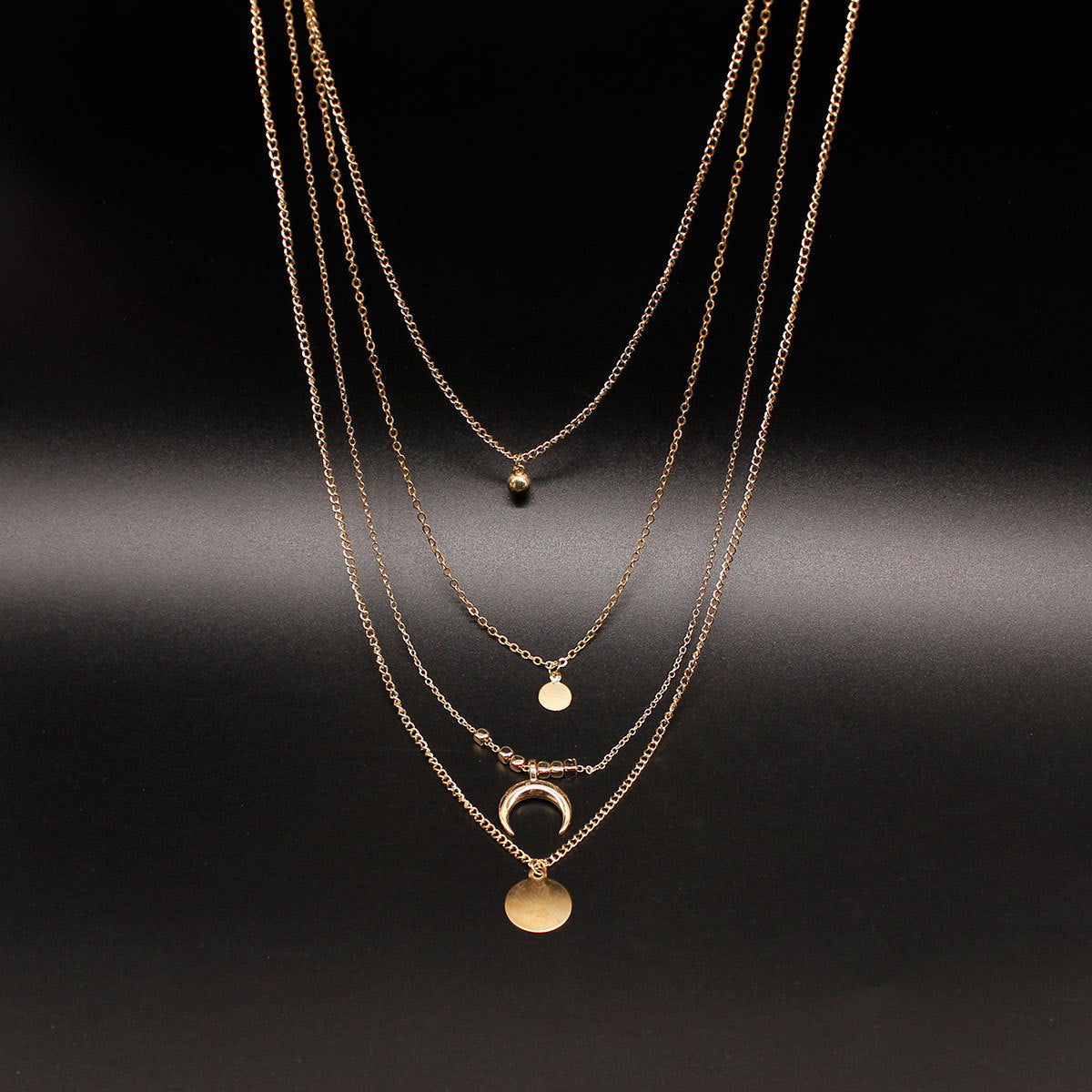 Fashion Geometric Moon Pendant Necklace for Women Alloy Plated Snake Chain
