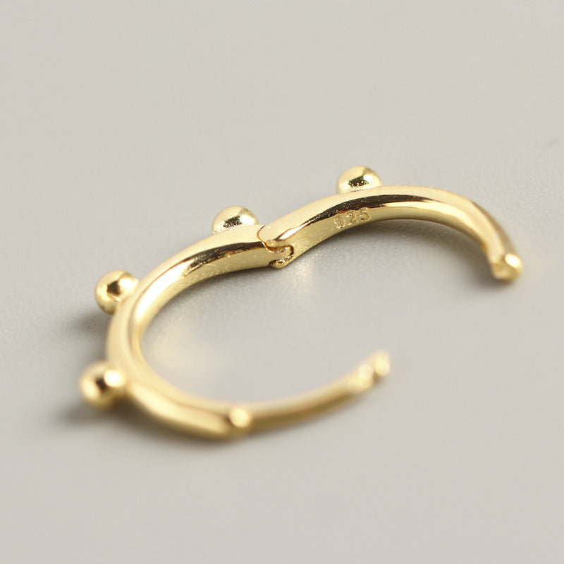 Orecchino a Sfera Dorato Minimalista in Argento Sterling 925 con Dettaglio Sfera
